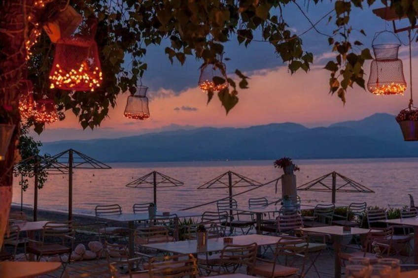 Athens: Meteora DayTrip, start 9 AM, Caves, Seaside Stops & Lunch 3