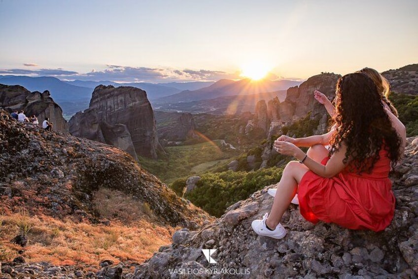 Athens: Meteora Day Trip at 9 AM, Caves, Seaside Stops & Lunch 5