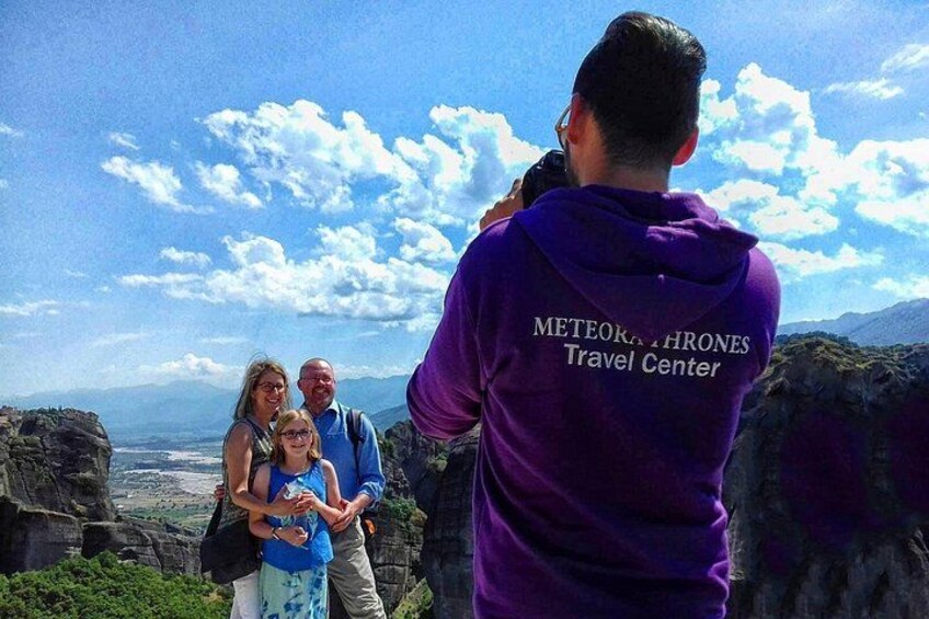 Athens: Meteora Monasteries Day Trip at 9:00 AM , Caves & Lunch 2