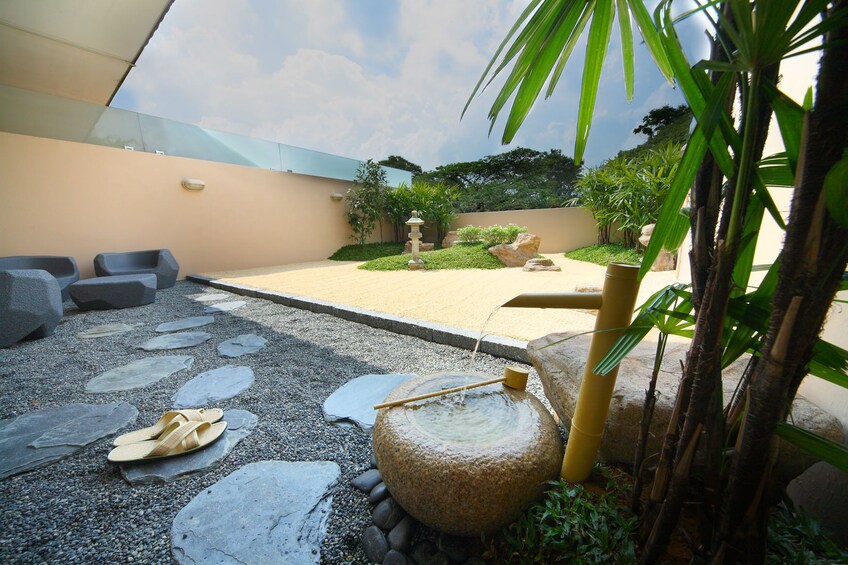 90mins Elemental Aromatherapy Massage + 30mins Hinoki Onsen 5