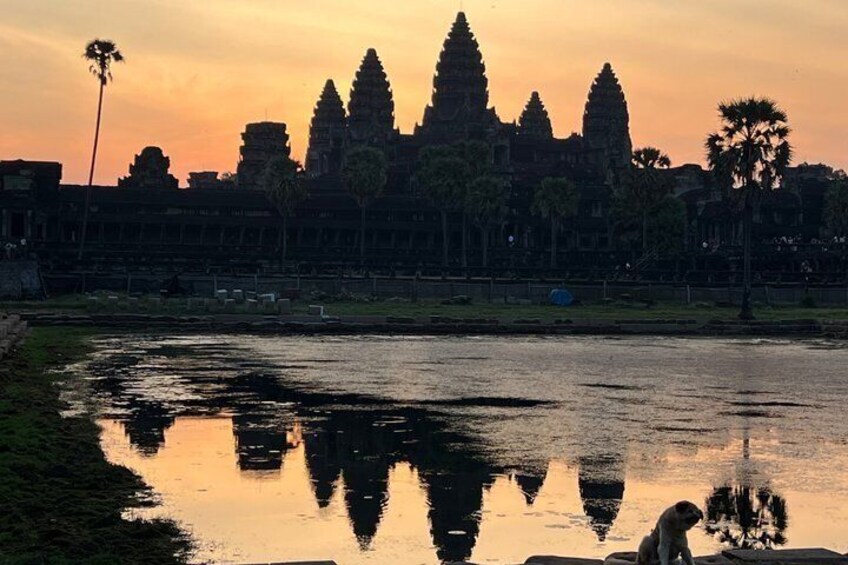 2-Day Angkor Wat Tour from Bangkok 2
