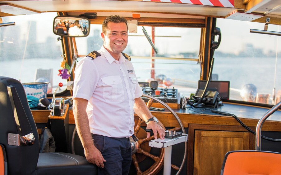 Amsterdam Wine & Cheese Cruise 5