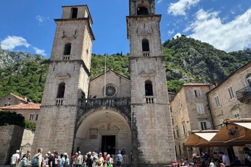 Small Group Montenegro Day Trip from Dubrovnik with opt Boat Ride 3