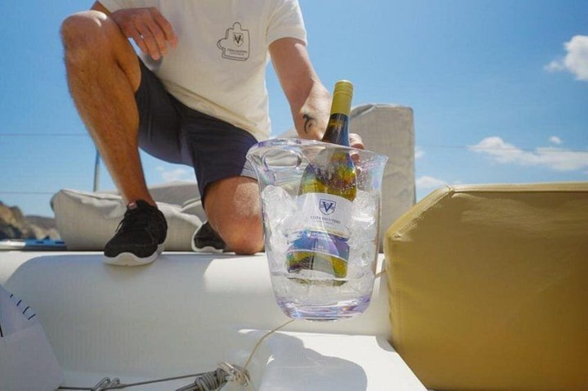 Santorini Gold Catamaran Cruise with BBQ, Drinks and Hotel Pickup 2
