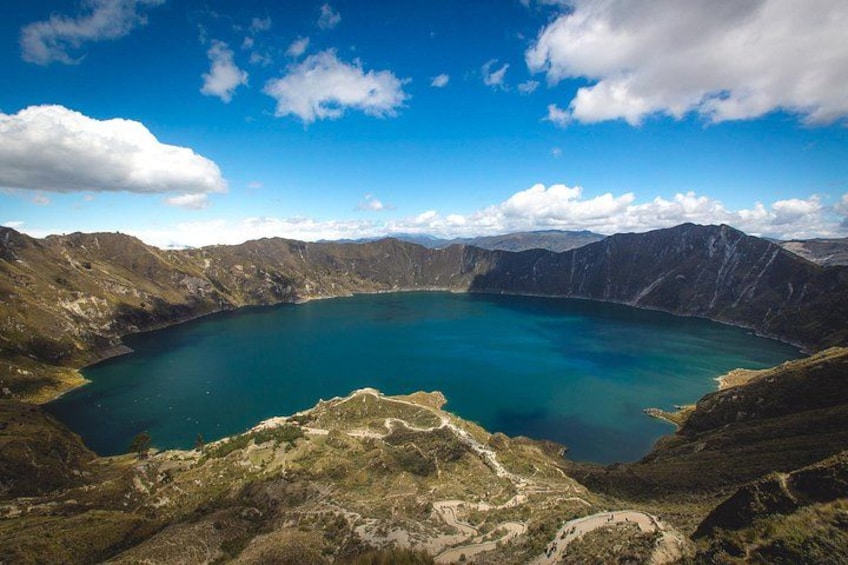 Quilotoa Lagoon and Indian Markets in One Day from Quito 2
