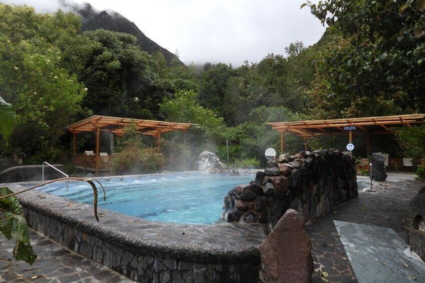 Hot water pool 4