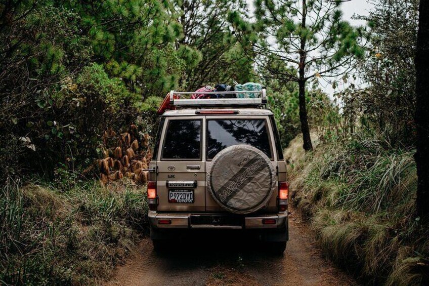 4x4 vehicle 4