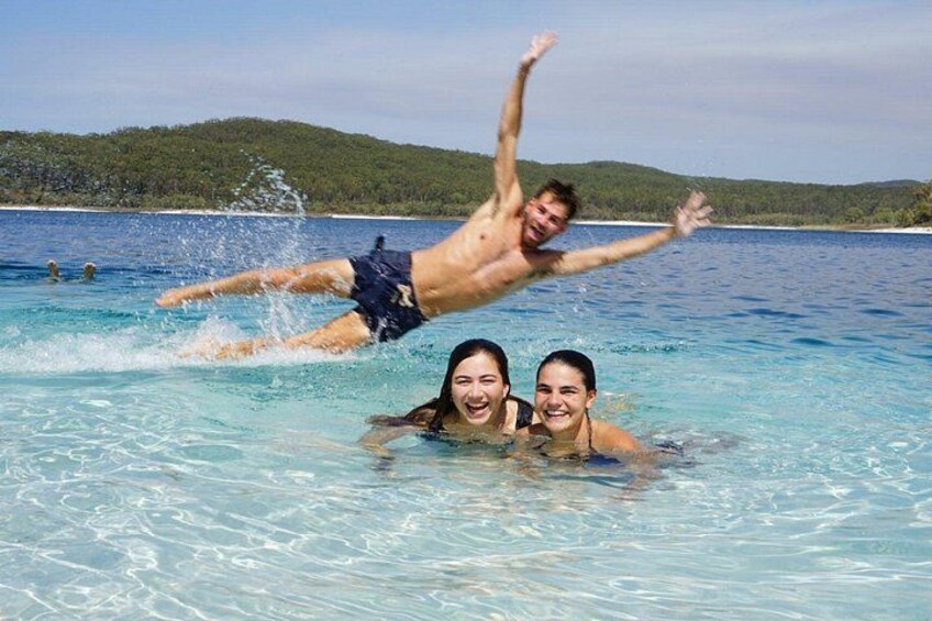 Lake McKenzie 5