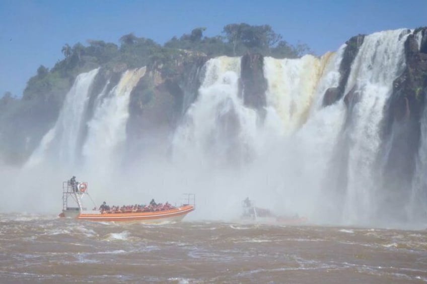 Gran Aventura Iguazu Falls: 4WD Ride & Boat Navigation in Iguazu 2