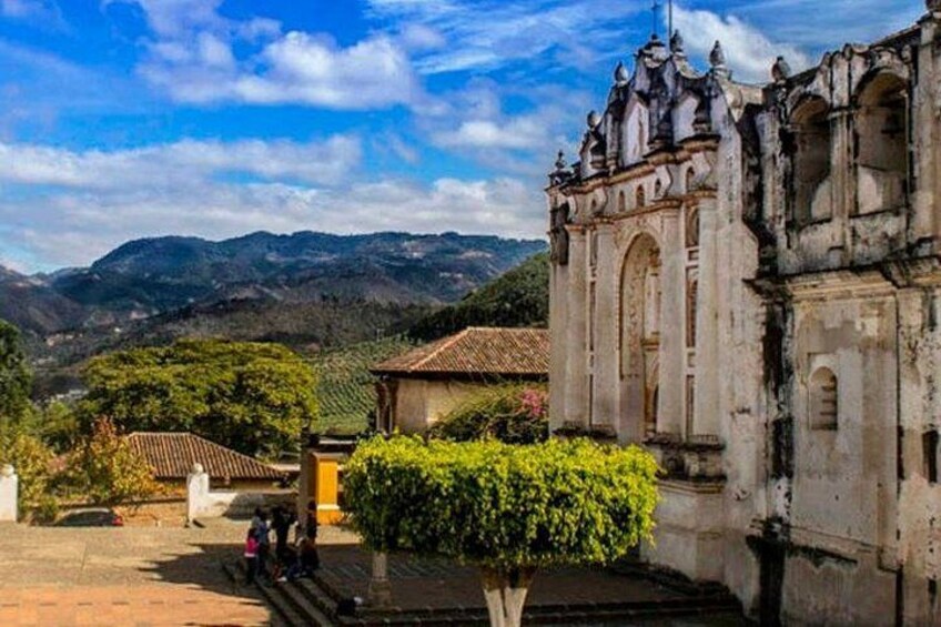 Visit 6 Cultural Towns Around Antigua Guatemala + a Macadamia Farm in 1 day! 4