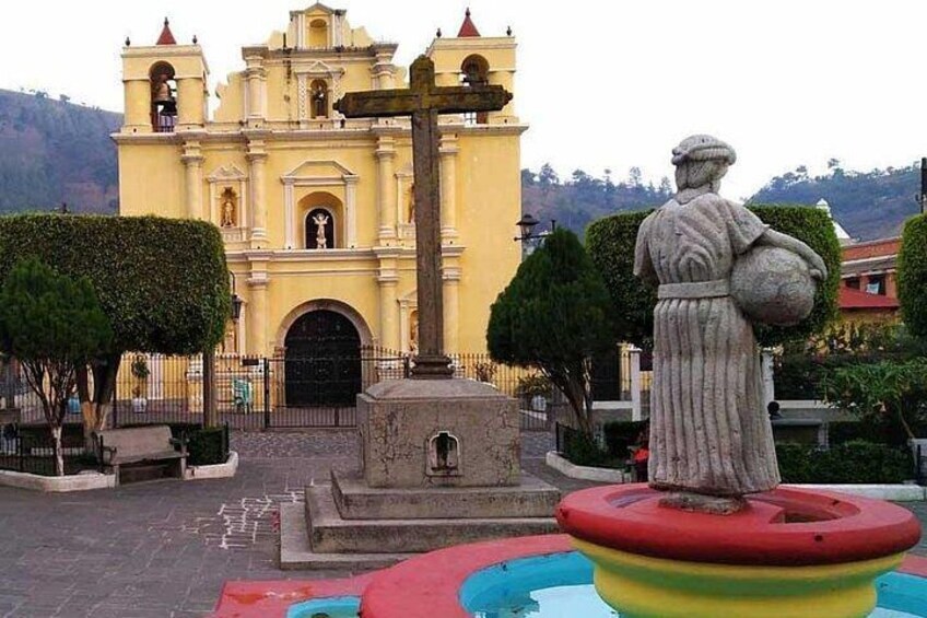 Visit 6 Cultural Towns Around Antigua Guatemala + a Macadamia Farm in 1 day! 3