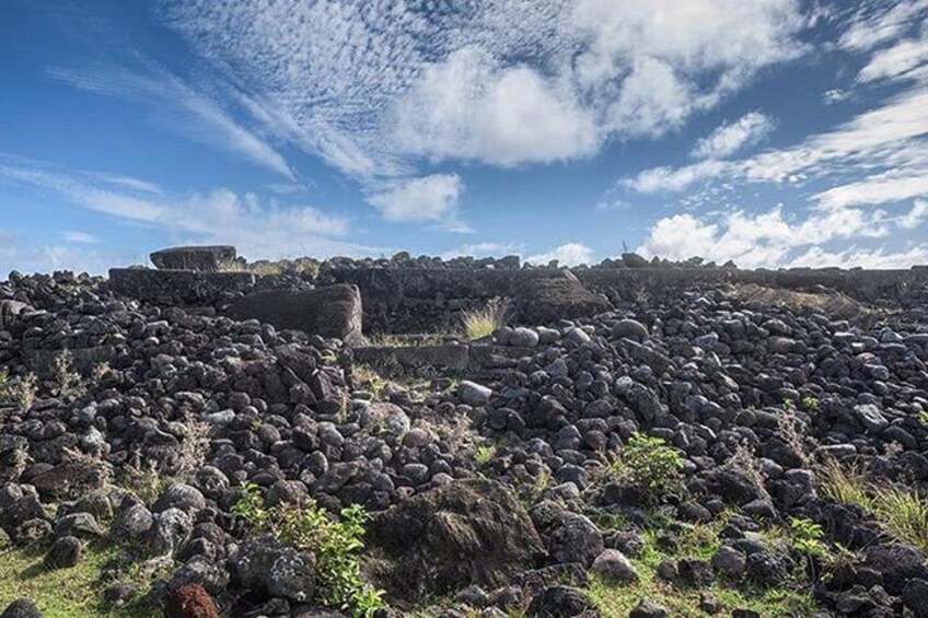 Private Tour: Easter Island Caves 2