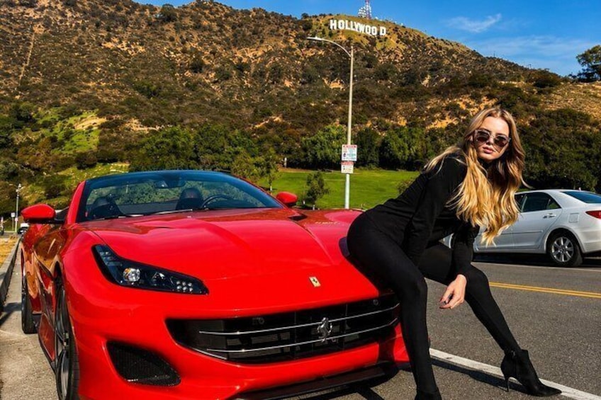 30-Minute Luxury Driving Tour: Explore Hollywood in a Ferrari 1
