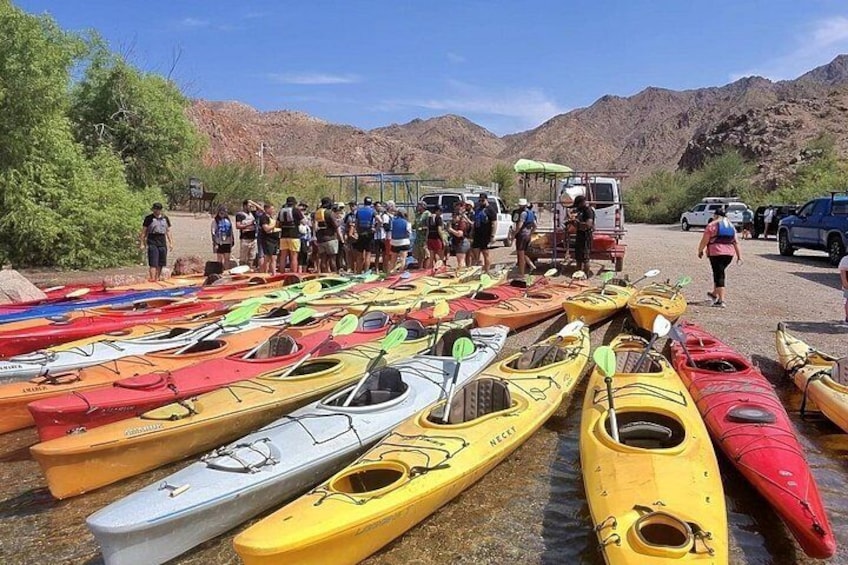 Emerald Cave Self-Guided Kayak Tour in Black Canyon 4