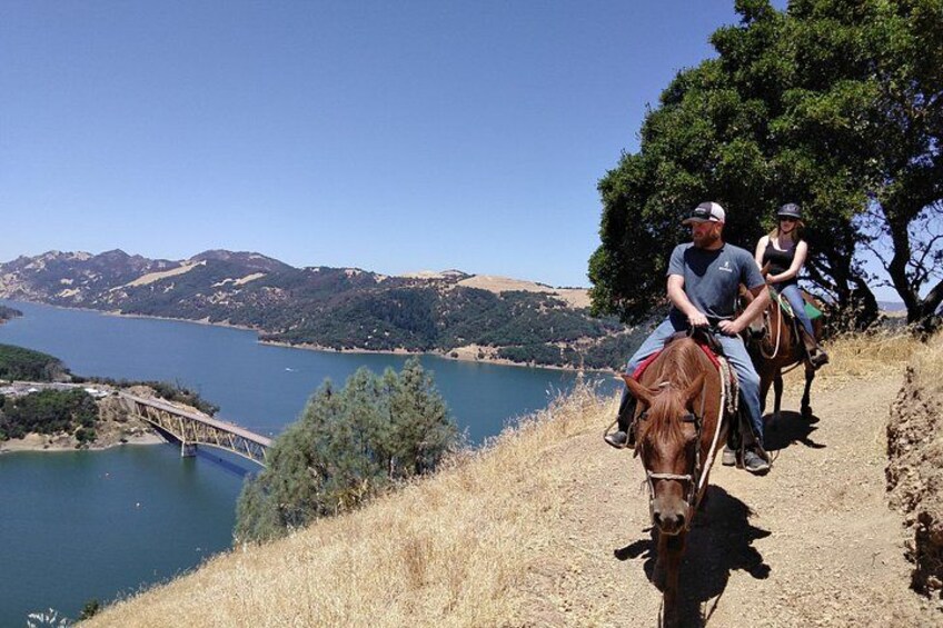 Sonoma Horseback-Riding Tour 4