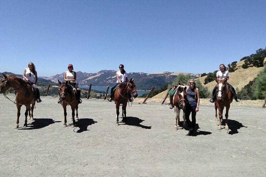 Sonoma Horseback-Riding Tour 1