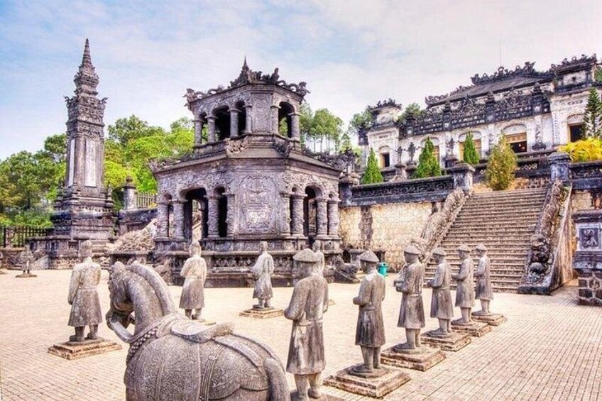 Group Tour: Visit Hue Imperial From Da Nang - Full Day Trip 2