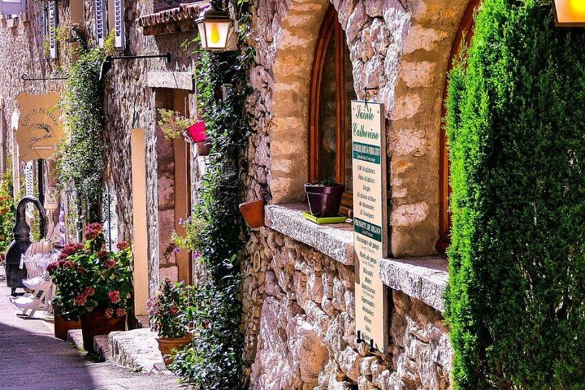 French Riviera & Medieval villages Full Day Private Tour 2