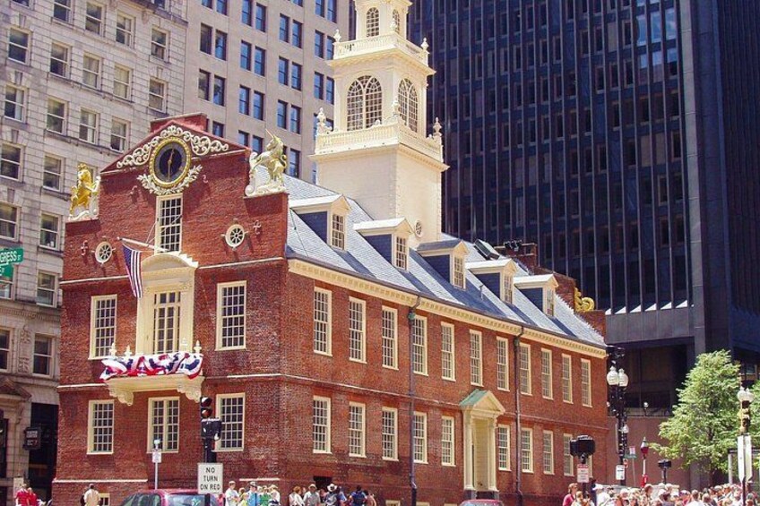 Boston's iconic Freedom Trail. 2