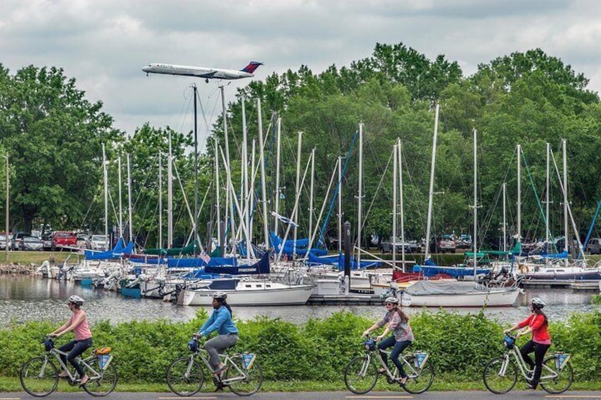 Old Town Alexandria to Mount Vernon Bike Rentals