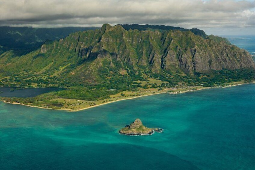 Oʻahu Private Helicopter Experience: All Window Seats 4