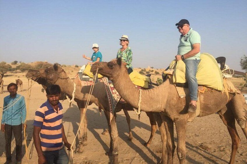 Half-Day Sunset Camel Safari in Rajasthan 1