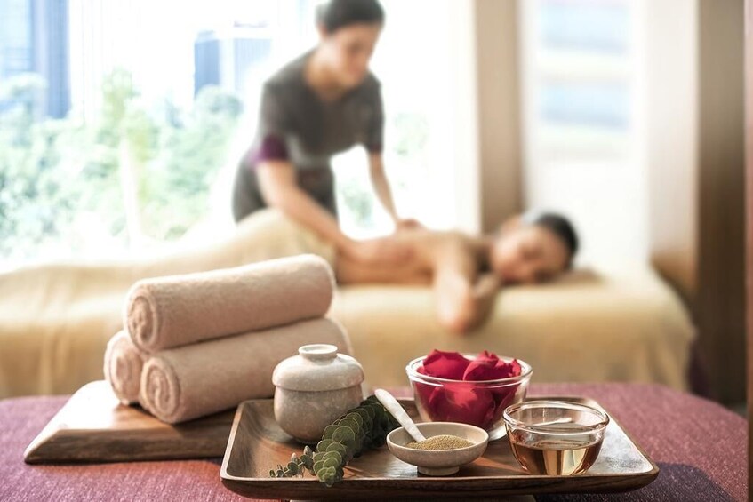Ayurvedic Herbal Spa Massage at Viet Spa 3