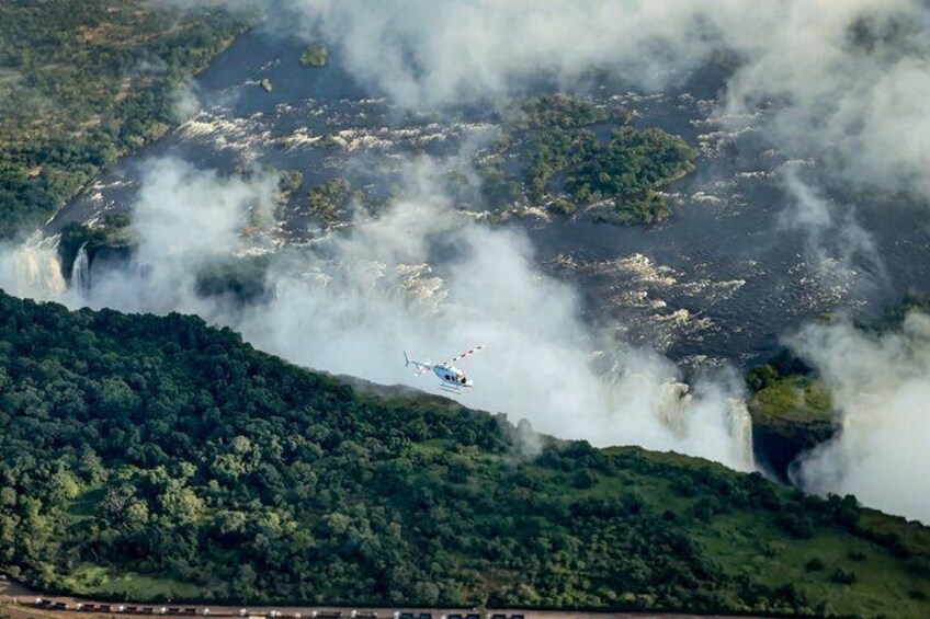 Helicopter Flight Experience Over Victoria Falls 4