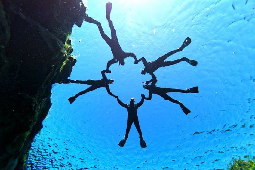 Silfra Drysuit Snorkeling with Free Photos - Meet on Location 3