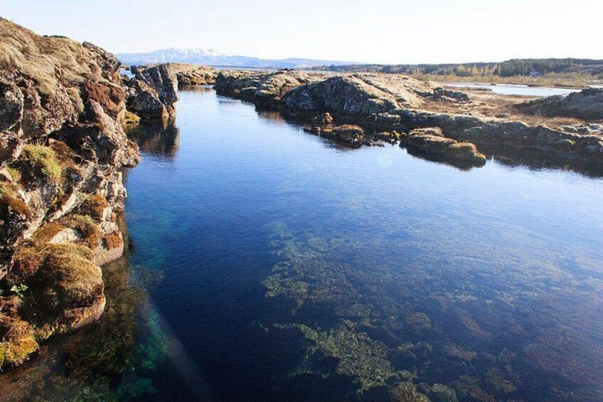 Silfra Drysuit Snorkeling with Free Photos - Meet on Location 2