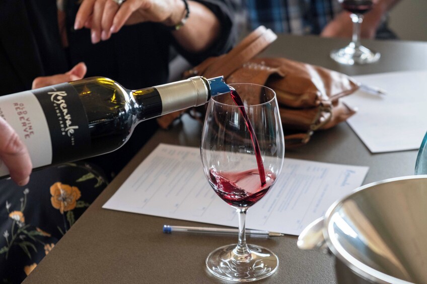 Barossa Valley Premium Wine Tour with Lunch from Adelaide 4