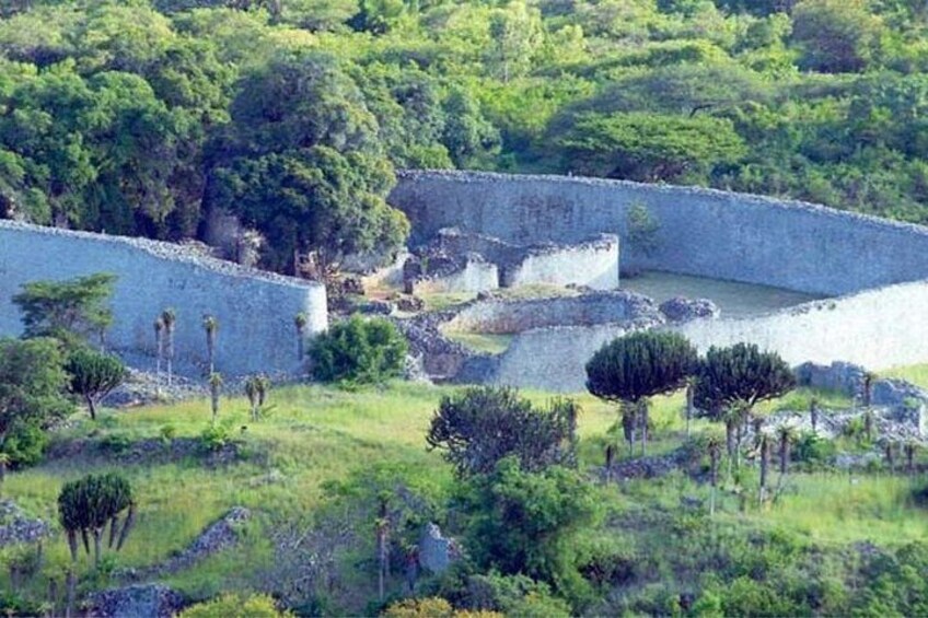 Great Zimbabwe Overnight Tour 1