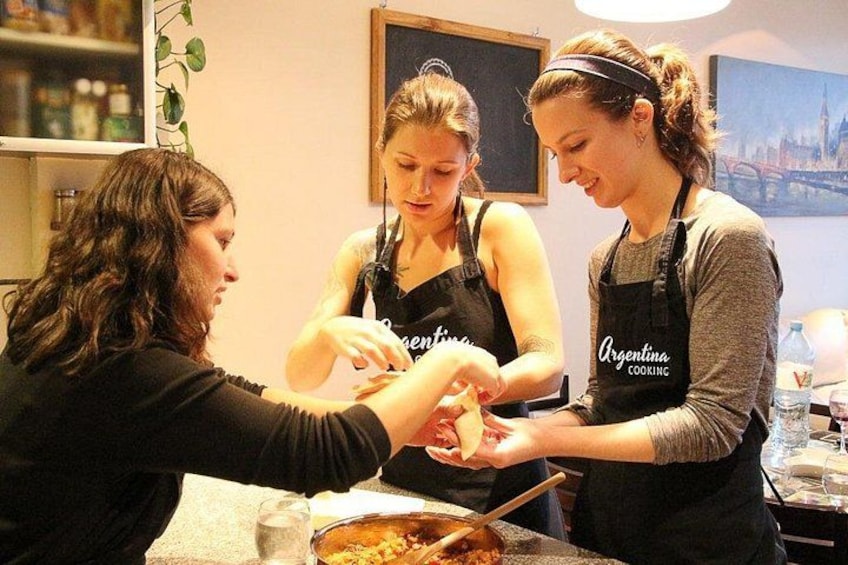 Empanada Cooking Class in Buenos Aires 4