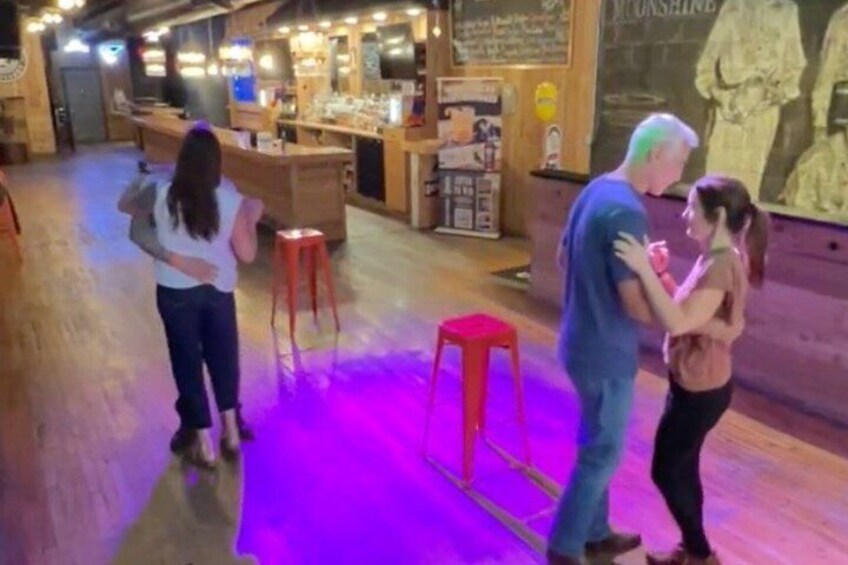 Nashville’s Beginner Partner Dancing (Texas Two Step) 5