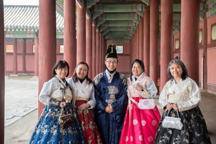 Flexible Private Van Tour in Seoul by Experts 3