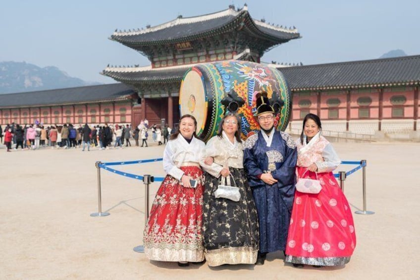 Flexible Private Van Tour in Seoul by Experts 2