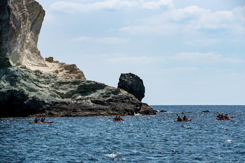 Santorini: Sea Kayaking with Light Lunch 3