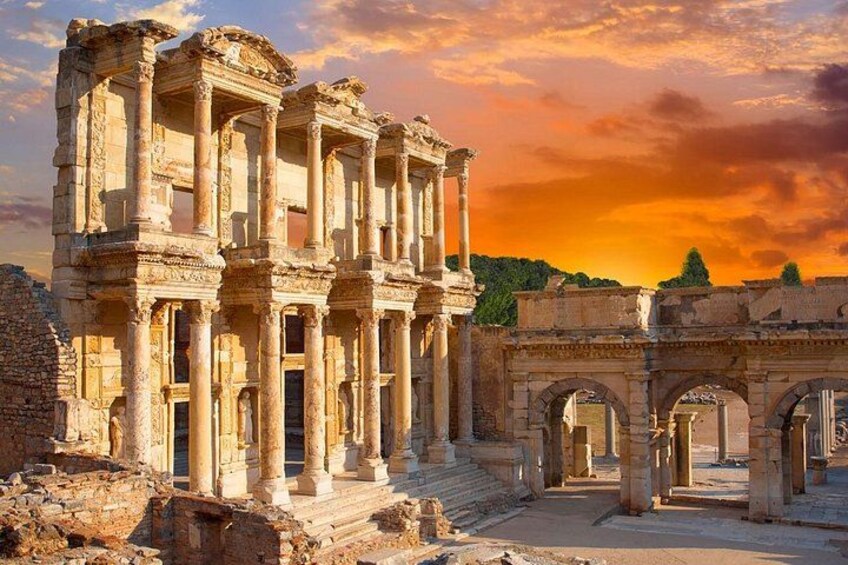Ephesus and House of Mary Tour from izmir with TICKETS option 1