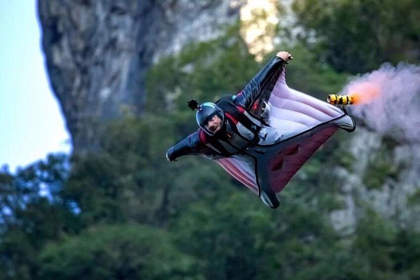 2-Day Private Tour to Mt.AVATAR & Glass Bridge & Mt.Tianmen 2