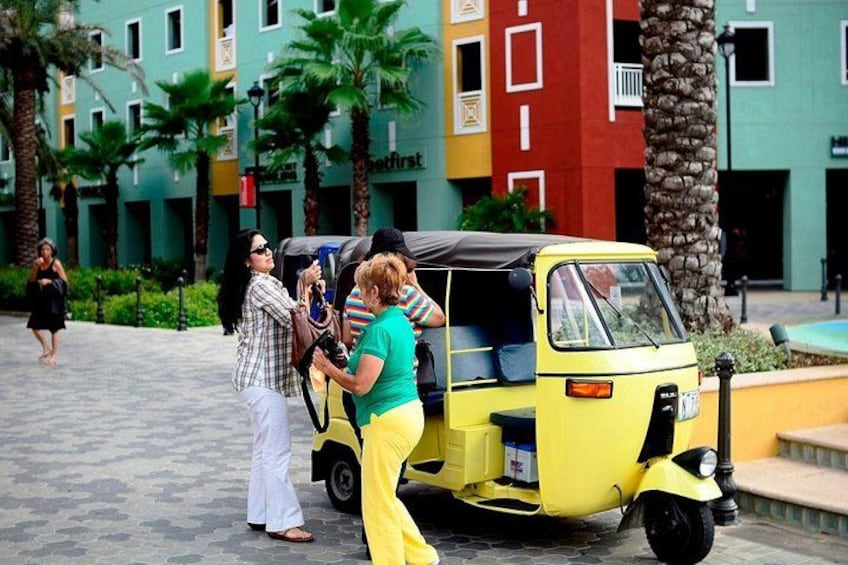 2-Hour TukTuk Rental with an Experienced Guide and Driver 2