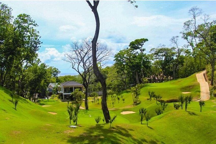 Roatan Golf at The Black Iguana Course 3