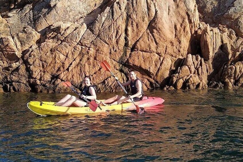 KAYAKING CALA DEL CRANC 2