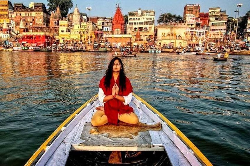 Morning Boat Ride in Varanasi 2