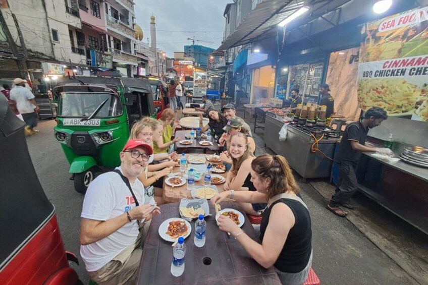 Colombo Express Food Tour with 9 + Tastings 1