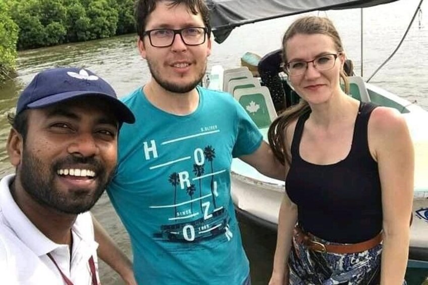 Negombo City Tour by Tuk Tuk 5