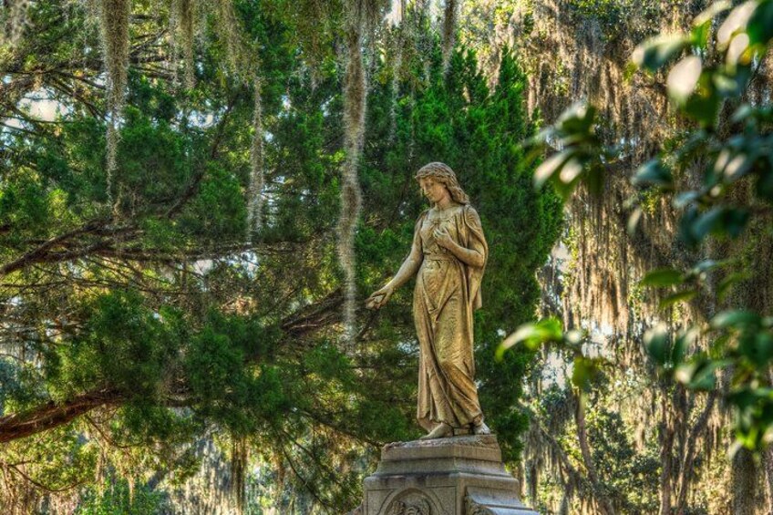 Savannah's Bonaventure Cemetery Tour 3