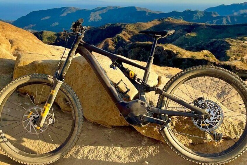 Scenic Santa Monica Electric MTB (Beginner) 