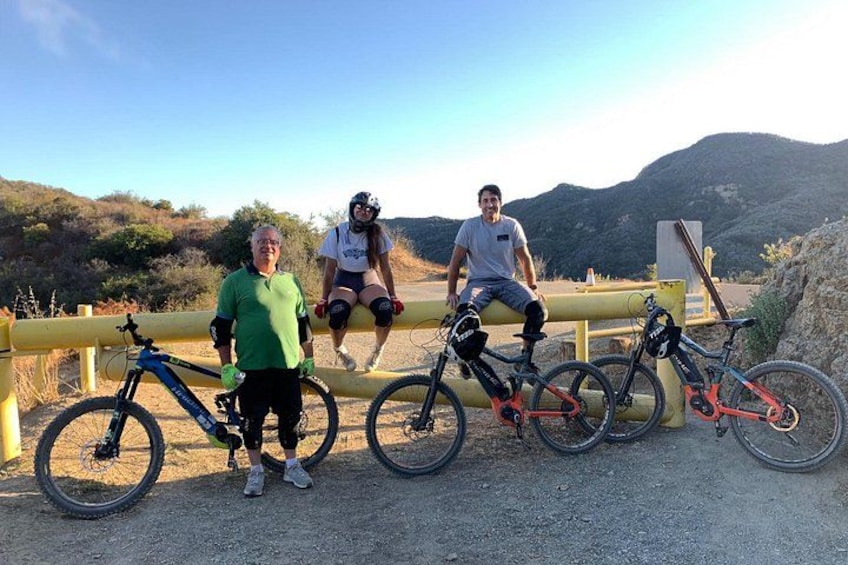 Scenic Santa Monica Electric Mountain Bike Tour (Beginner) 3