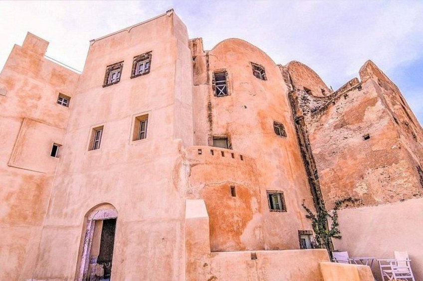 Village of Emporio: A medieval settlement with some of the most enticing architectural designs. Walk through the 15th century Venetian Castle and the ruined Tower of Nimborio. 3