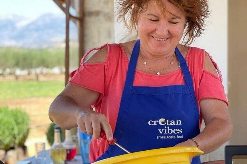 Our chef will be my mum, mama Stela! She is looking forward to share with you all the secret of the Cretan Cuisine! 4